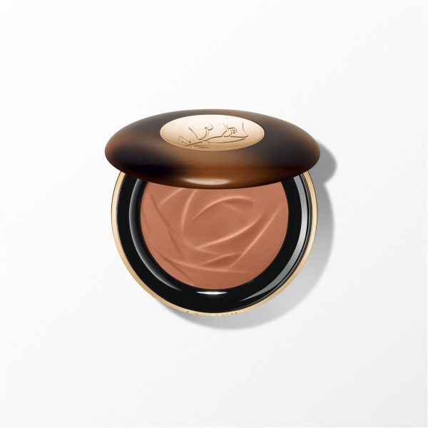 Lancôme Teint Idole Ultra Wear C.E. Skin Transforming Bronzer 24hodinový bronzer se sérem - 05 Tan 10 g